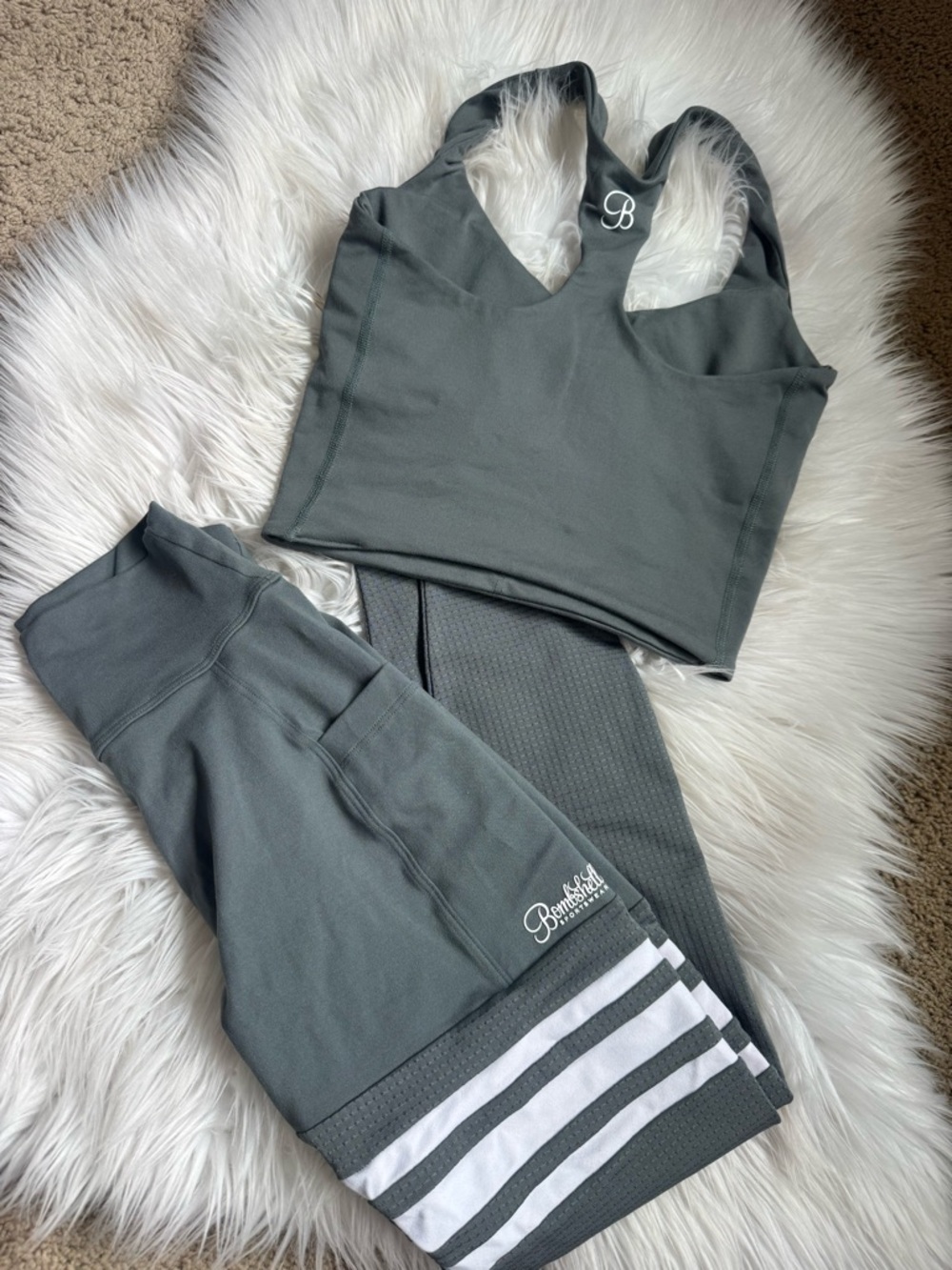 Bombshell Sportswear Gray Cropped Sports Bra & Striped Leggings Set - Picture 3 of 3